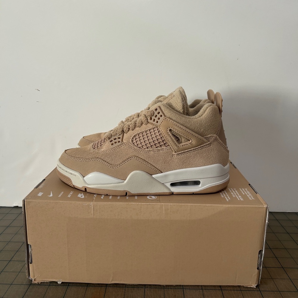 Air Jordan 4 Retro ‘Cozy Girl’ Womens